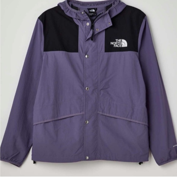 The North Face 86 Mountain Windbreaker Jacket - Picture 4 of 12